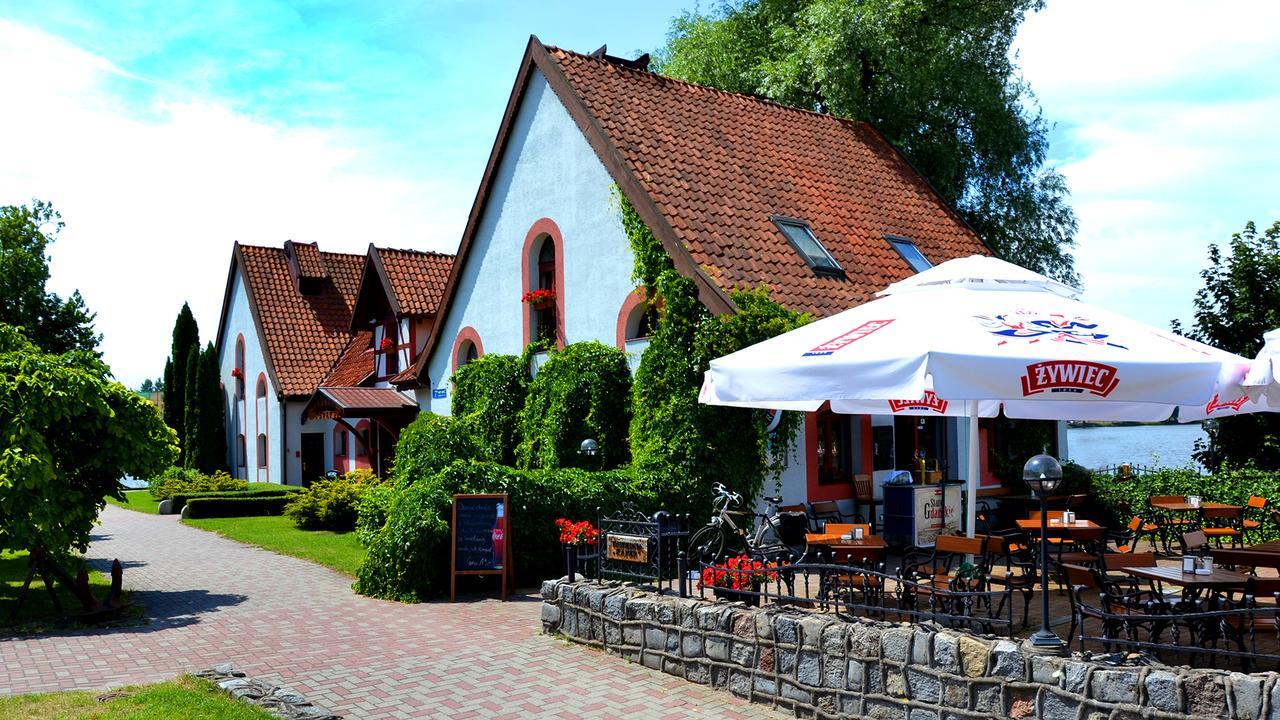 Tawerna Kaper Hotel Ilawa Exterior photo